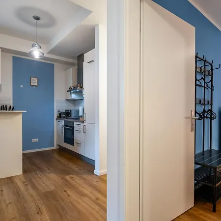Apartment Hygge: Design - 6 Personen - Zentral