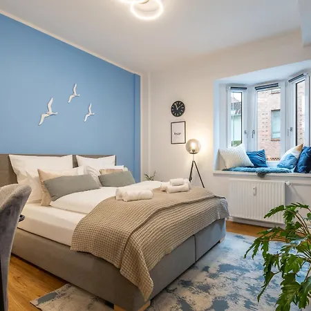 Hygge: Design - 6 Personen - Zentral Elmshorn