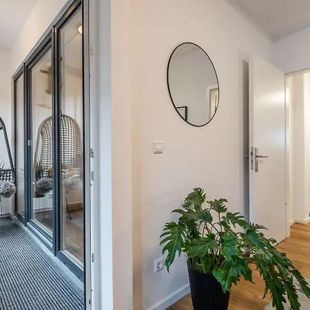 Hygge: Design - 6 Personen - Zentral * Elmshorn