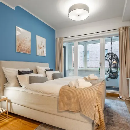 Hygge: Design - 6 Personen - Zentral Apartment Elmshorn