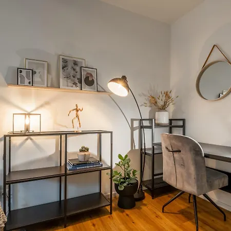 Hygge: Design - 6 Personen - Zentral *