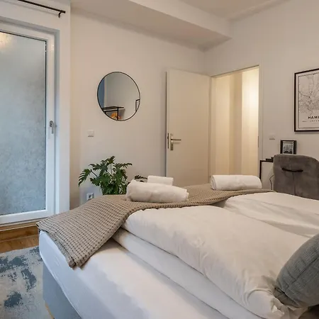 Apartment Hygge: Design - 6 Personen - Zentral Elmshorn